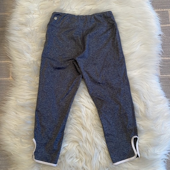 Zella never worn capris for kids, size L (10/12), bluish/gray with white trim - Picture 2 of 3